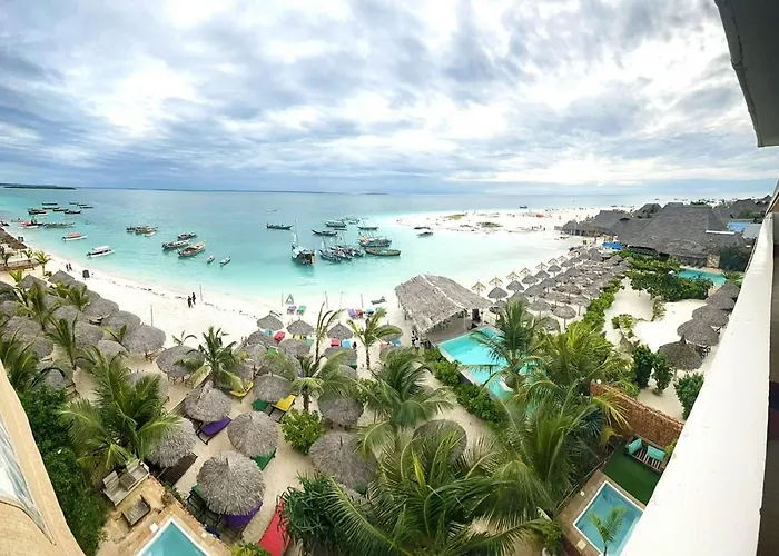 Lazy Beach Hotel